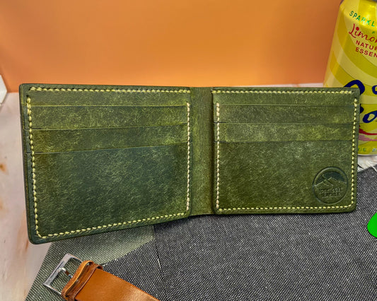 Bifold Wallet - Full Grain - Olive Green w/ Pea Green Waxed Thread