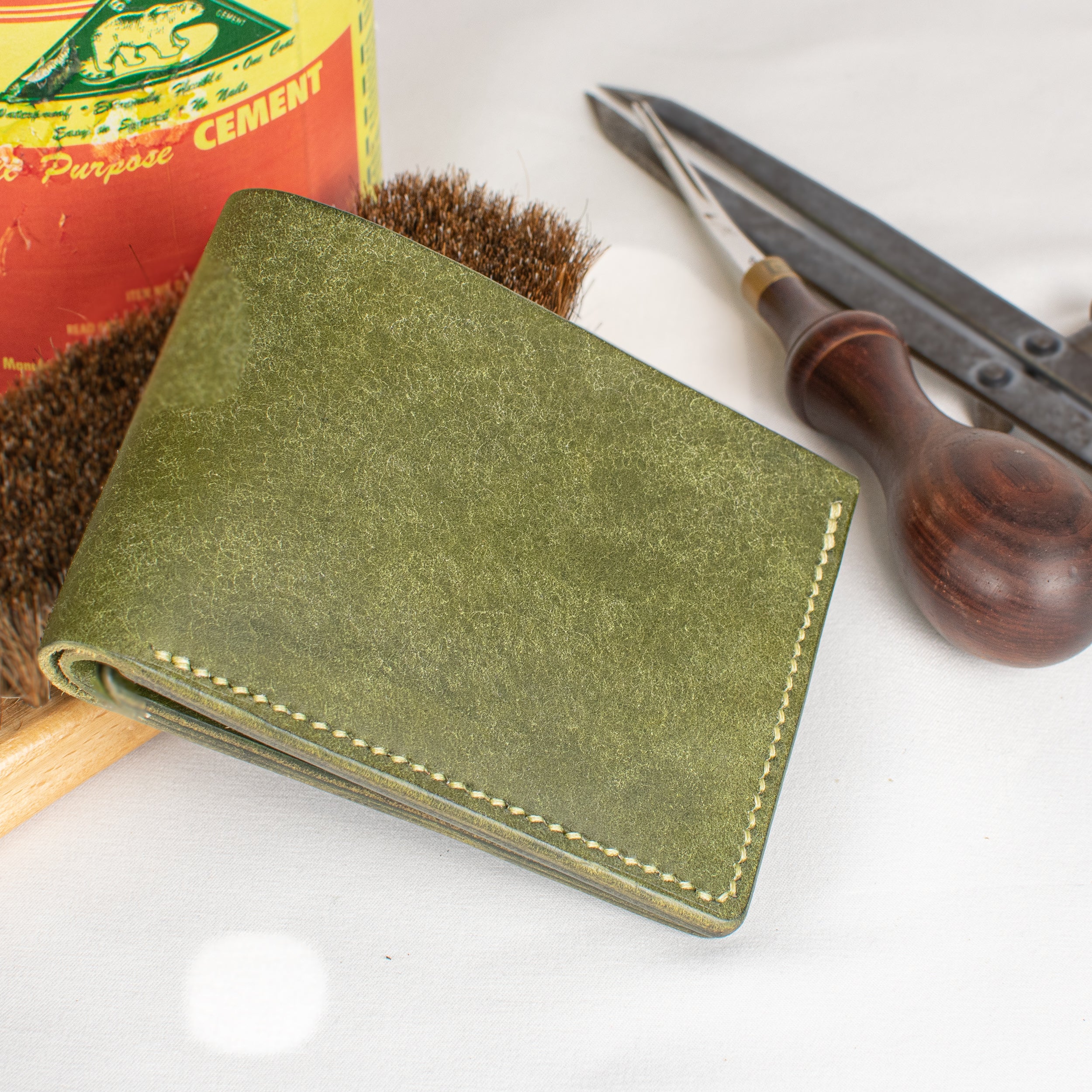 Bifold Wallet - Olive Green - Beige Waxed Thread