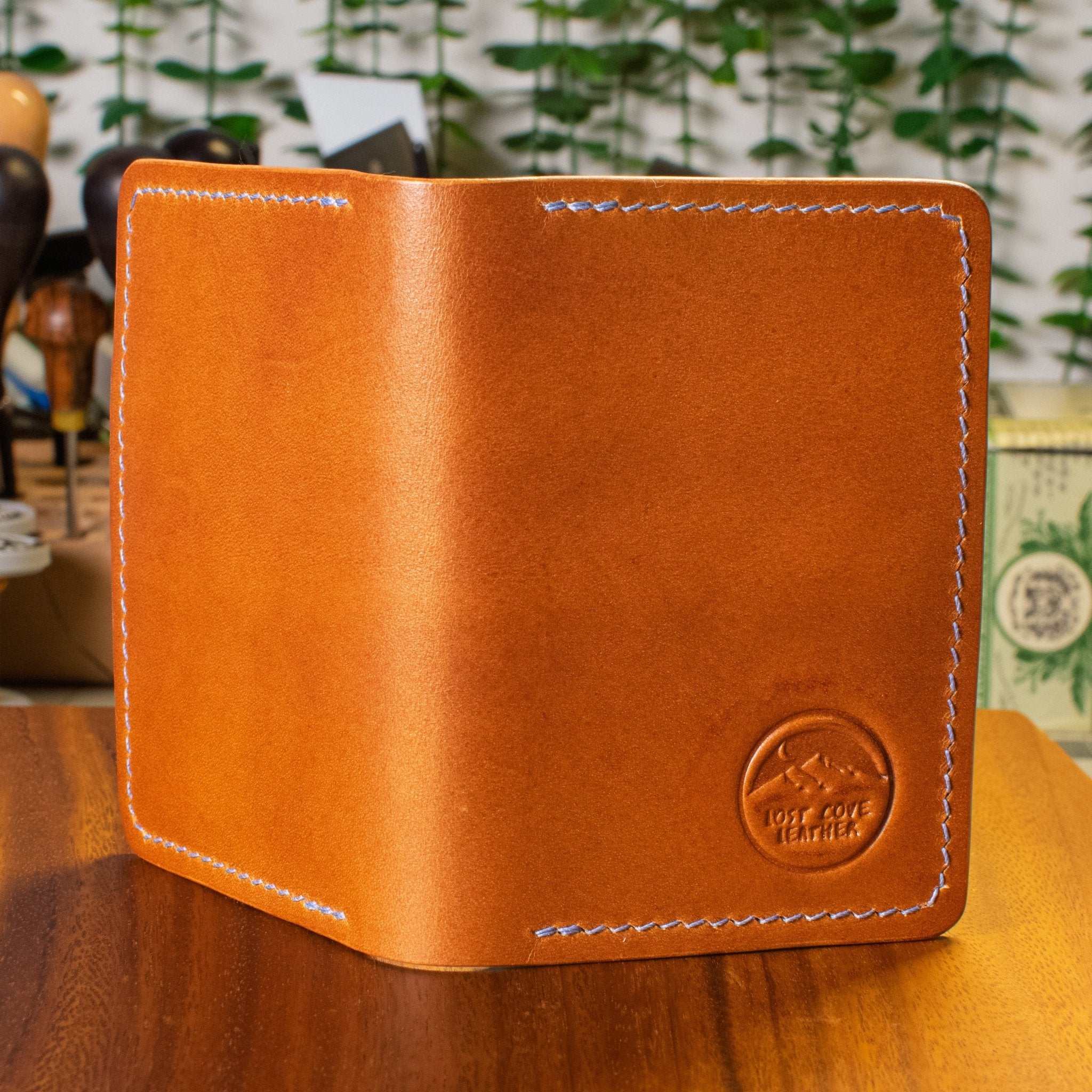 Hemlock Vertical Bifold | Tan Wicket & Craig | Olive Pueblo - Lost Cove Leather