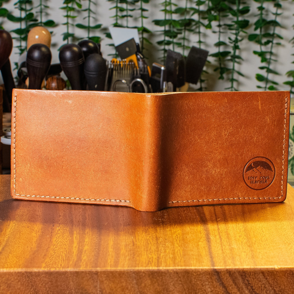 Hickory Bifold | Cognac Pueblo | Brown Thread - Lost Cove Leather