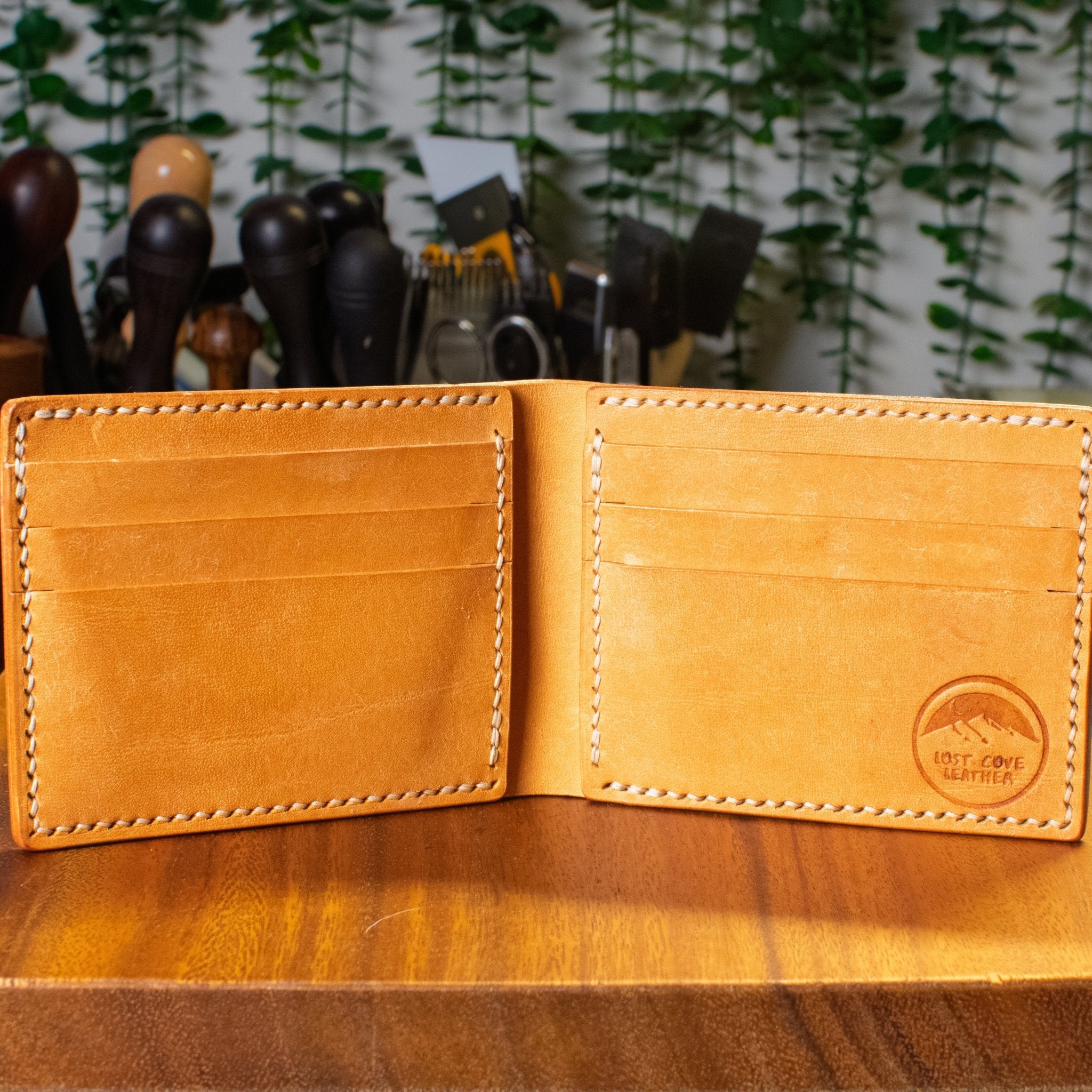 Hickory Bifold | Natural Pueblo | Cream Thread - Lost Cove Leather