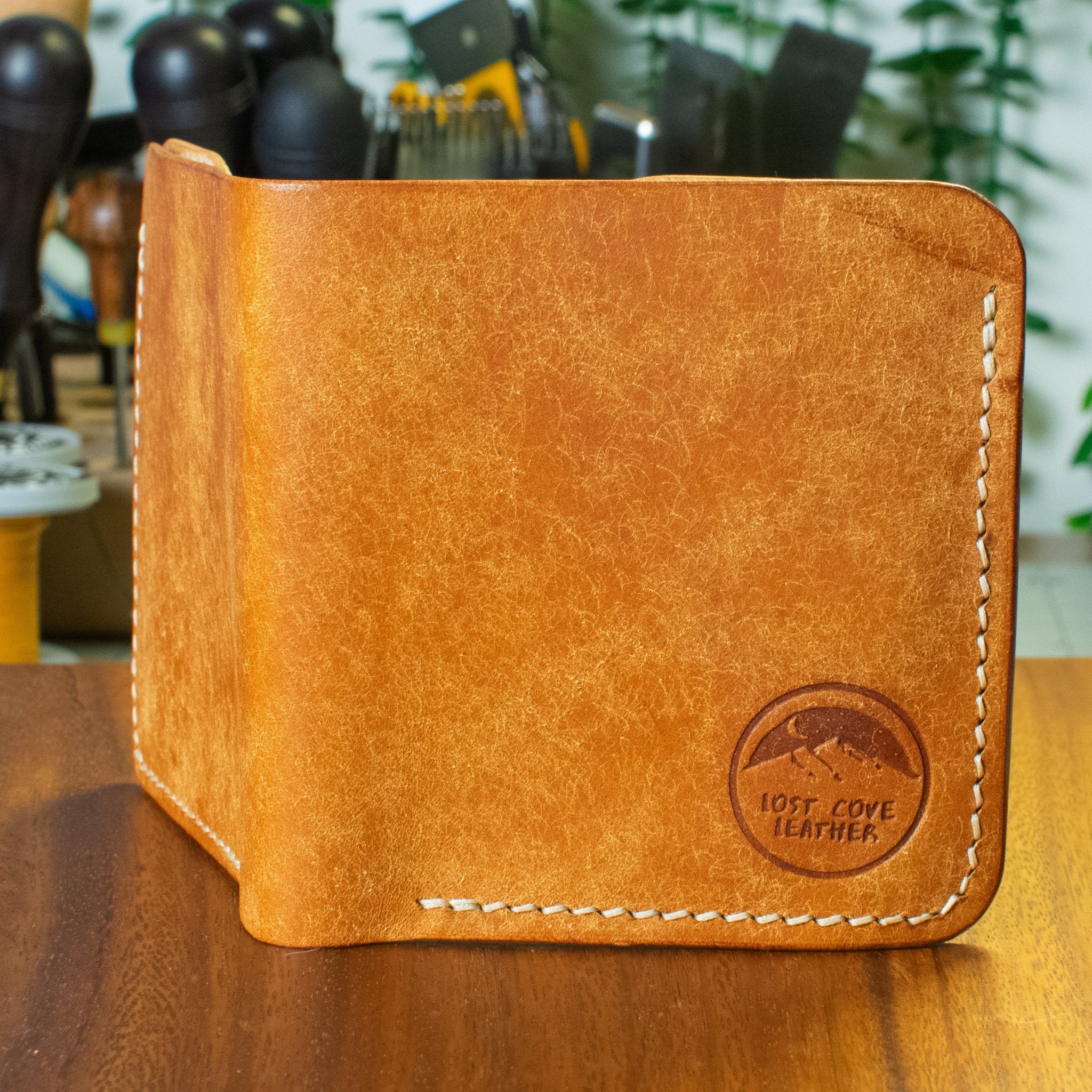 Laurel Vertical Bifold | Cognac Pueblo & Tan Wicket & Craig | Cream Thread - Lost Cove Leather