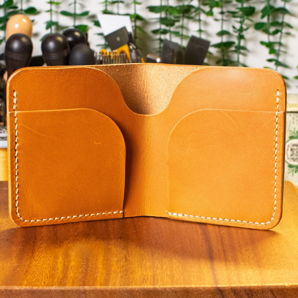 Laurel Vertical Bifold | Cognac Pueblo & Tan Wicket & Craig | Cream Thread - Lost Cove Leather
